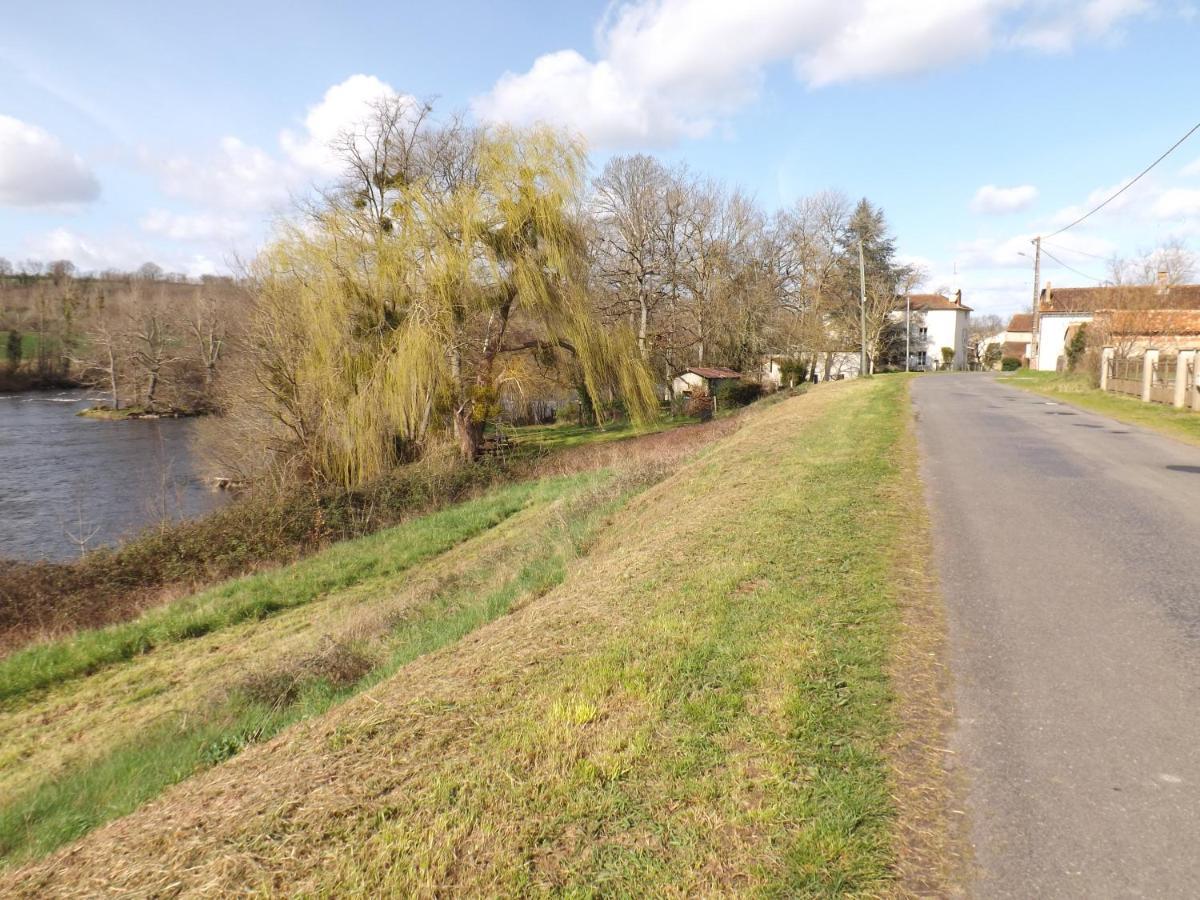 Riverside Moussac-sur-Vienne Dış mekan fotoğraf